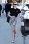 emma-roberts-in-short-skirt-shopping-at-melrose-trading-pos[...].jpg