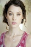 936full-astrid-berges--frisbey.jpg