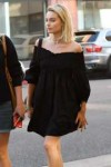 margot-robbie-visiting-a-doctor-s-office-in-los-angeles-8.jpg