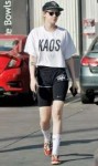 kristen-stewart-out-and-about-in-los-angeles-02-09-2018-2.jpg