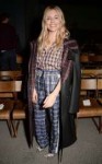 sienna-miller-at-burberry-show-at-london-fashion-week-02-17[...].jpg