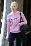 elle-fanning-heading-to-a-gym-in-los-angeles-02-22-2018-12.jpg