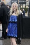 dakota-fanning-at-valentino-show-at-paris-fashion-week-03-0[...].jpg