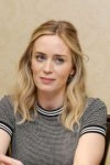emily-blunt-a-quiet-place-press-conference-in-austin-4.jpg
