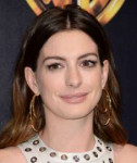 anne-hathaway-the-big-picture-at-cinemacon-2018-in-las-vega[...].jpg