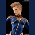 Captain-Marvel-Premium-Format-Figure-11.jpg