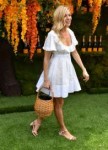 sienna-miller-at-veuve-clicquot-polo-classic-2018-in-new-je[...].jpg