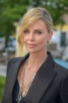 charlize-theron-crystal-of-hope-2018-outreach-project-in-vi[...].jpg