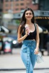 victoria-justice-eats-ice-cream-new-york-city-06-22-2018-0.jpg