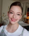 mackenzie-foy-personal-pics-08-30-2018-1.jpg