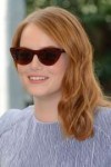 emma-stone-arriving-at-the-casino-di-venezia-for-the-75th-v[...].jpg