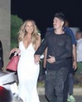 mariah-carey-out-in-malibu-08-29-2018-3.jpg