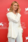 naomi-watts-75th-venice-film-festival-jury-photocall-08-29-[...].jpg