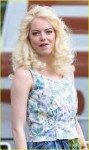 emma-stone-and-jonah-hill-bring-back-the-80s-on-maniac-set-[...].jpg