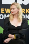 sophie-turner-imdb-at-nycc-10-05-2018-3.jpg