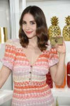 alison-brie-at-new-american-express-gold-card-launch-in-new[...].jpg