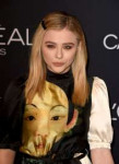 chloe-grace-moretz-elle-s-25th-annual-women-in-hollywood-ce[...].jpg