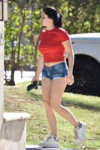 8744043187439832ariel-winter03112018e03.jpg