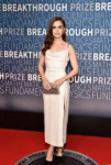 lily-collins-at-2019-breakthrough-prize-in-mountain-view-11[...].jpg