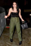 ariel-winter-leaving-the-lakers-game-in-los-angeles-11-04-2[...].jpg