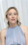 saoirse-ronan-at-mary-queen-of-scots-photocall-in-west-holl[...].jpg