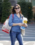 ashley-greene-street-style-11-28-2018-1.jpg