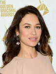 olga-kurylenko-at-2018-golden-unicorn-film-awards-ceremony-[...].jpg