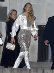 blake-lively-departs-the-chanel-metiers-d-art-2018-19-show-[...].jpg