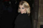 lucy-boynton-valentino-fashion-show-in-paris-01-23-2019-1.jpg