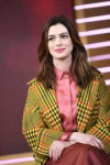 anne-hathaway-at-good-morning-america-01-23-2019-2.jpg