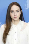 zoe-kazan-the-kindness-of-strangers-photocall-in-berlin-02-[...].jpg