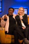 brie-larson-and-samuel-l.-jackson-at-jonathan-ross-show-in-[...].jpg