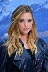 ashley-benson-chanel-fashion-show-in-paris-03-05-2019-2.jpg