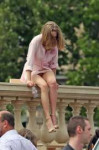 Amanda-Seyfried-Upskirt-1.jpg