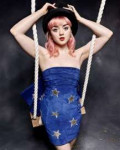 Maisie-Williams--S-Magazine-2019--06.jpg