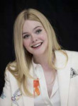 02-elle-fanning.jpg