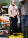 chloe-grace-moretz-late-night-grocery-run-in-la-04-01-2019-0.jpg