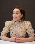 emilia-clarke-game-of-thrones-press-conference-in-ny-04-04-[...].jpg