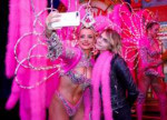 cara-delevingne-and-ashley-benson-poses-with-moulin-rouge-d[...].jpg