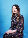 emily-browning-deadline-contenders-portraits-april-2019-0.jpg