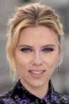 scarlett-johansson-at-avengers-endgame-photocall-in-london-[...].jpg