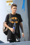 ruby-rose-wearing-an-i-conic-batman-t-shirt-la-04-17-2019-13.jpg