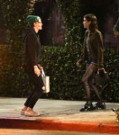 kristen-stewart-and-emma-roberts-out-in-la-04-20-2019-0.jpg