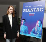 emma-stone-at-maniac-emmys-screening-and-q-a-in-new-york-05[...].jpg