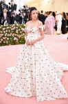 margaret-qualley-at-the-2019-met-gala-celebrating-camp-note[...].jpg