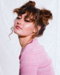 ella-purnell-in-wonderland-magazine-summer-2019-13.jpg