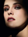 kristen-stewart-for-noir-et-blanc-de-chanel-campaign-july-2[...].jpg