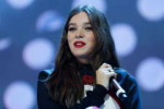 Hailee-Steinfeld-Performs-at-BBC-Radio-1s-Biggest-Weekend-i[...].jpg