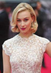 sarahgadonatdraculauntoldpremiereinlondon4-gthumb-gwdata120[...].jpg