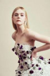 Elle-Fanning-Harpers-Bazaar-Germany-May-2018-003.jpg